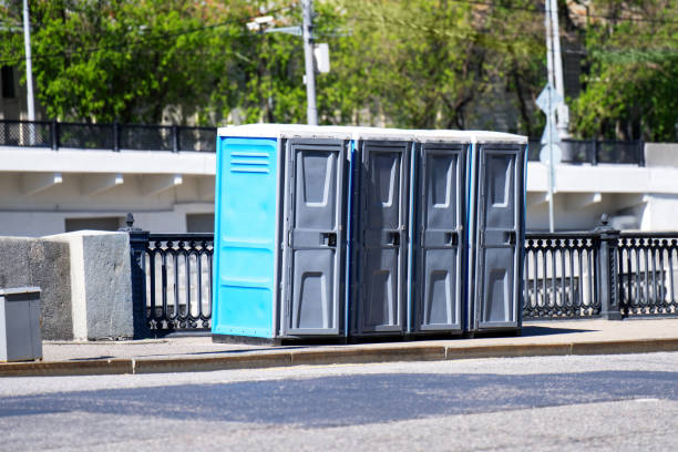 Porta potty delivery and setup in Zolfo Springs, FL