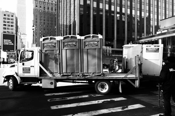 Best Portable restroom trailer rental  in Zolfo Springs, FL